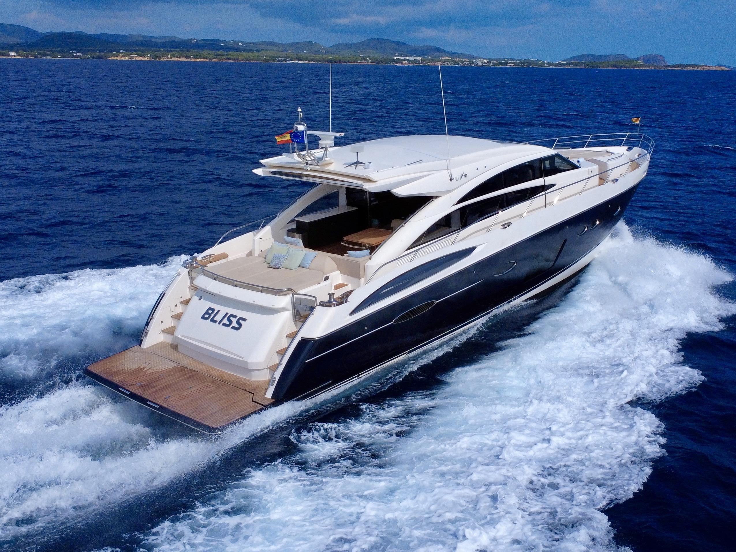 2015 PRINCESS  V72 